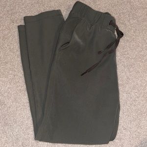 Lululemon On the Run 7/8 pant